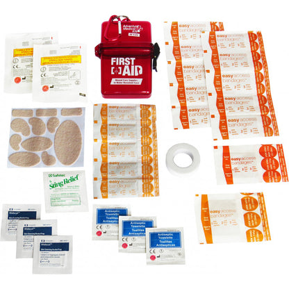 Adventure Medical First Aid Kit  WaterResistant 01200200